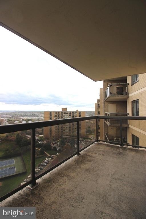 307 Yoakum Parkway - Photo 21