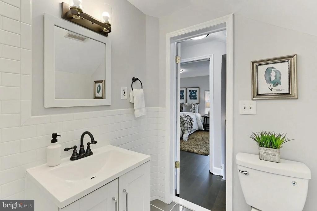 5016 11th Street S - Photo 16