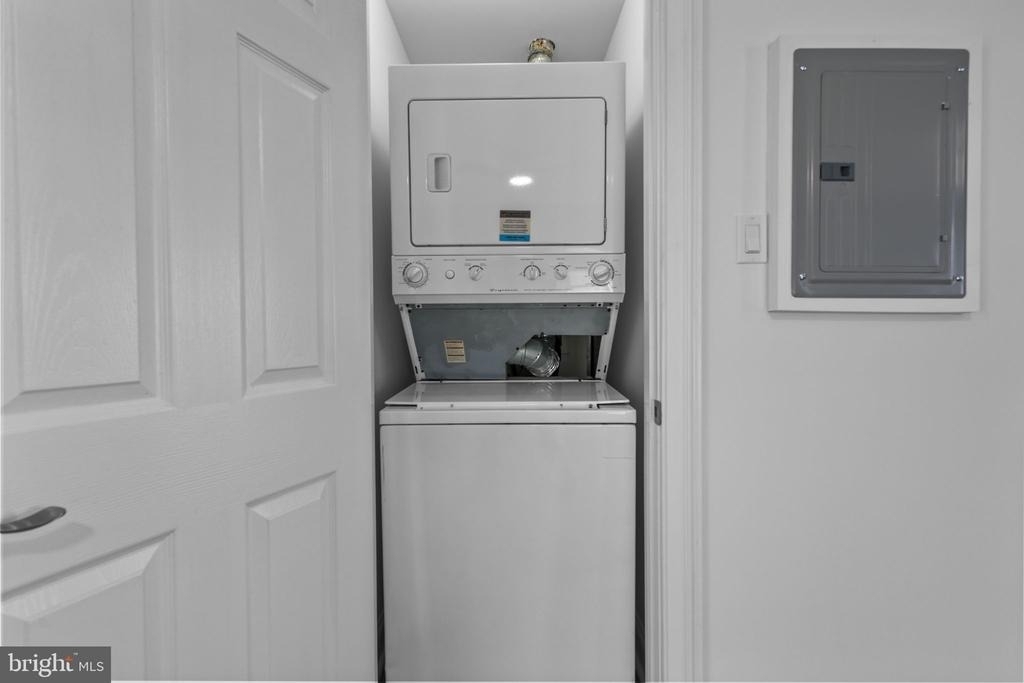 3869 Terrace Street - Photo 11