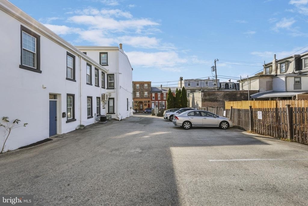 3869 Terrace Street - Photo 18