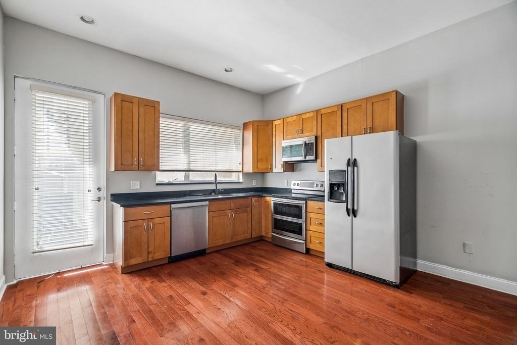 1456 E Columbia Avenue - Photo 17
