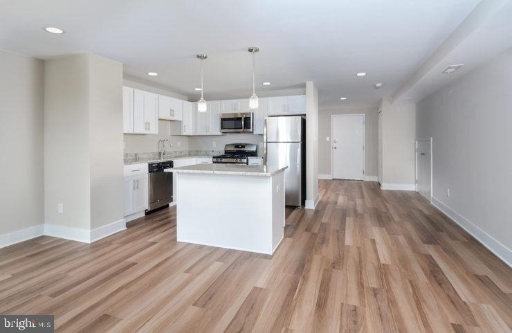 515 W Chelten Avenue - Photo 2