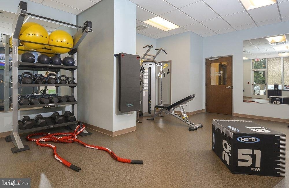 515 W Chelten Avenue - Photo 33