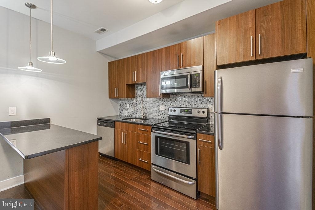 2012 W Girard Avenue - Photo 12