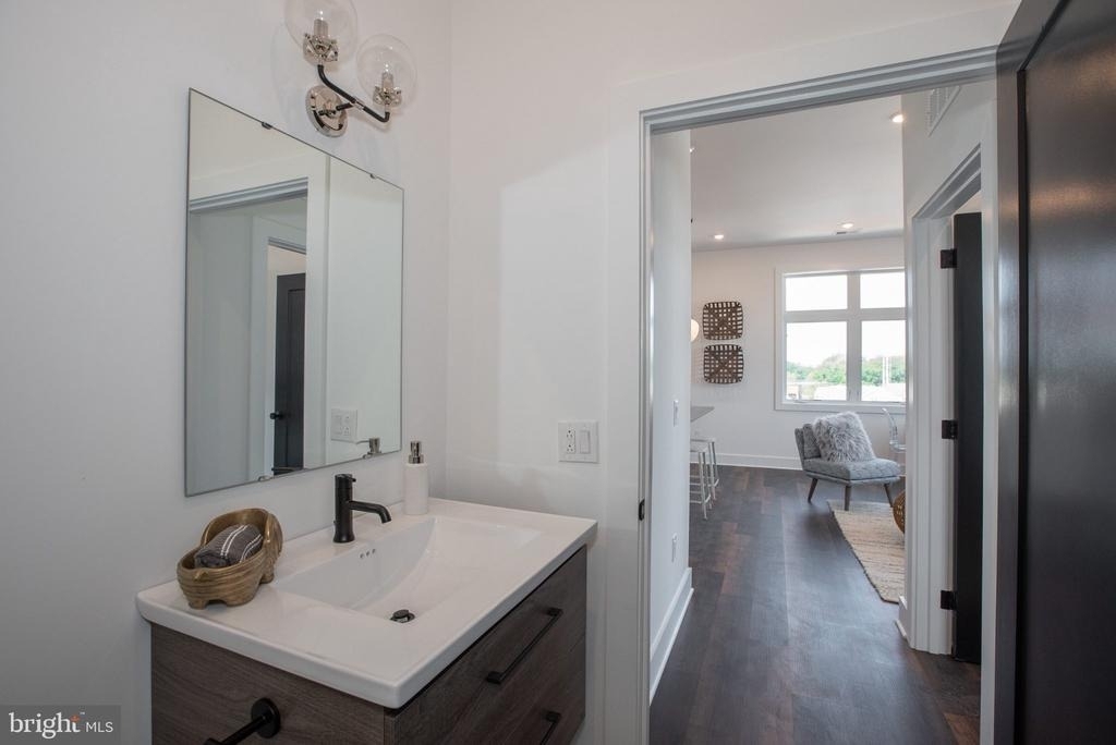 2940 W Thompson Street - Photo 28