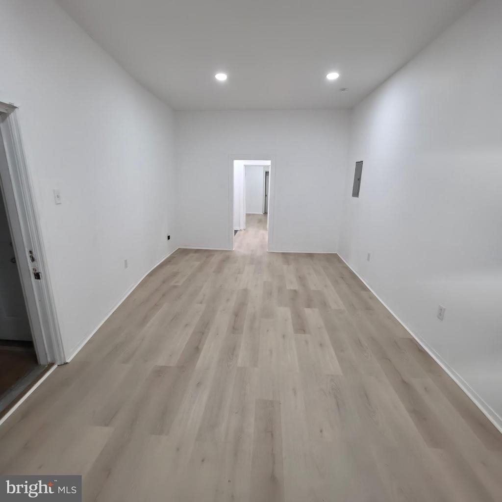 1617 Wakeling Street - Photo 1