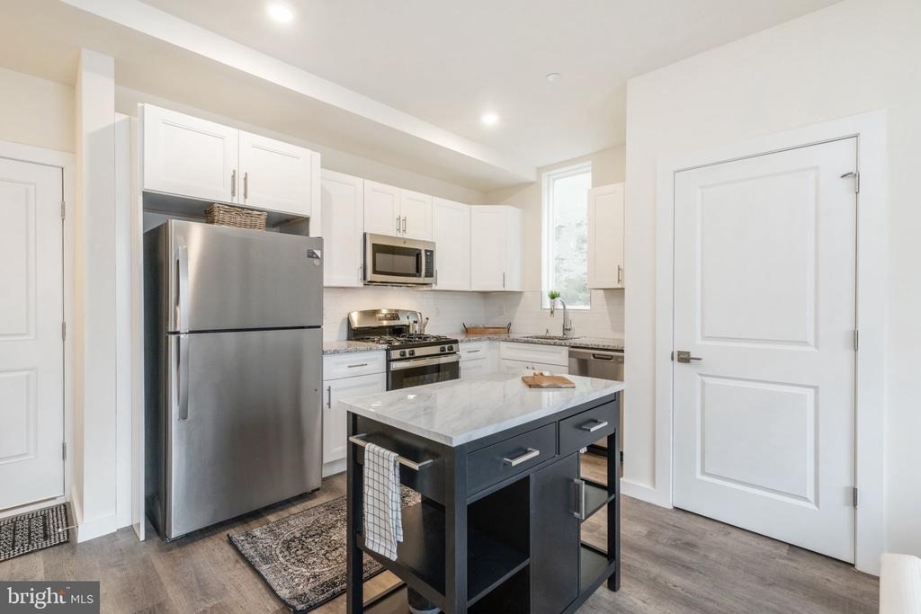 1307 Germantown Avenue - Photo 6