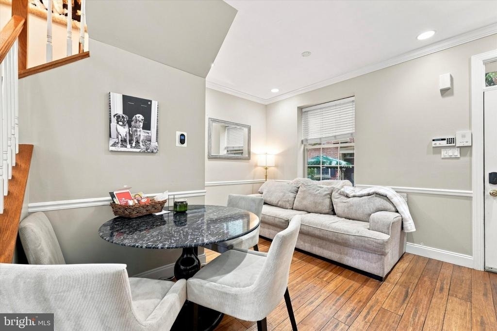 970 N Lawrence Street - Photo 2