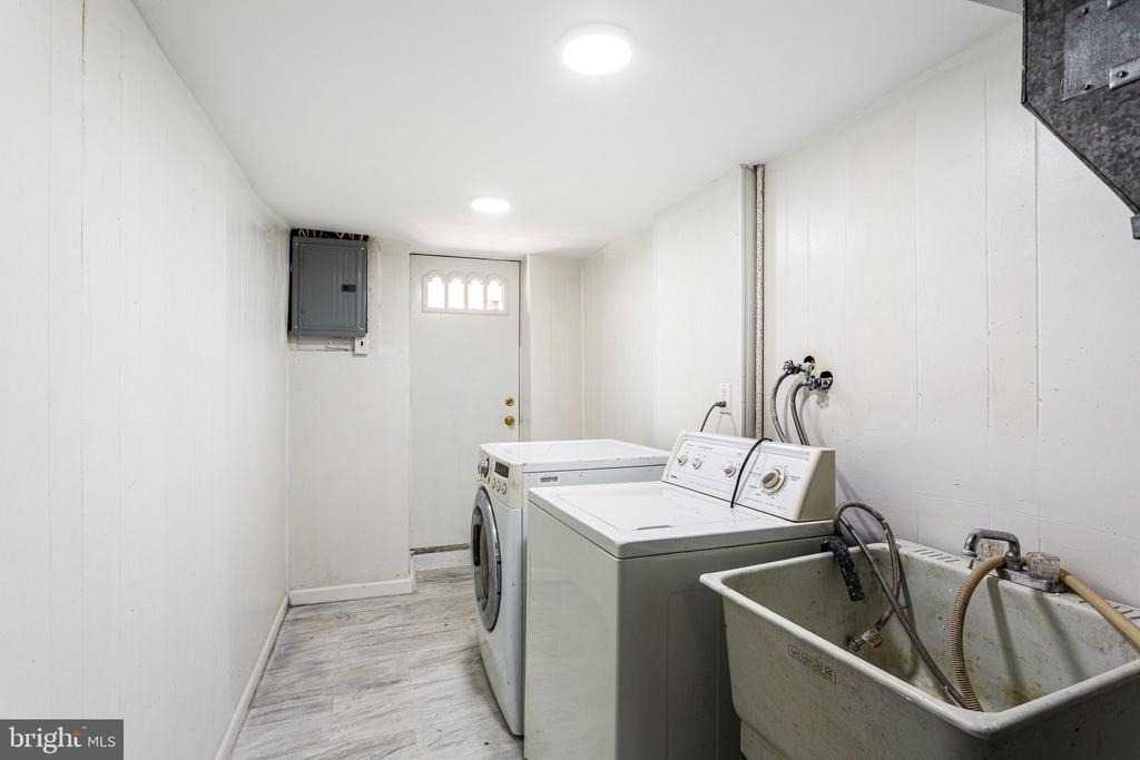 7545 Overbrook Avenue - Photo 23