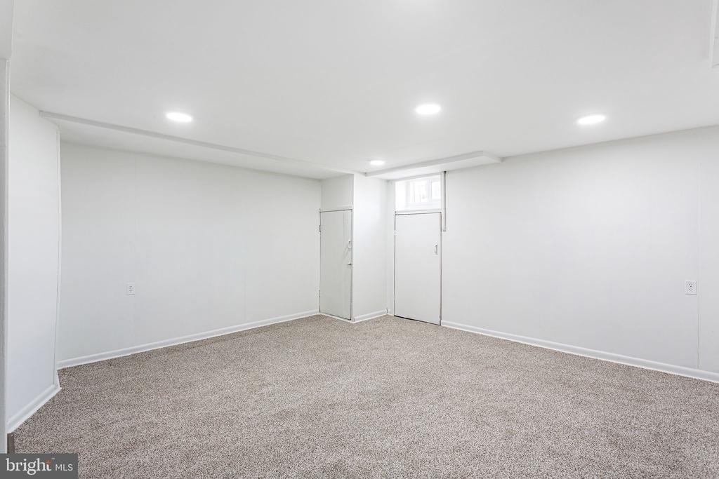7545 Overbrook Avenue - Photo 20
