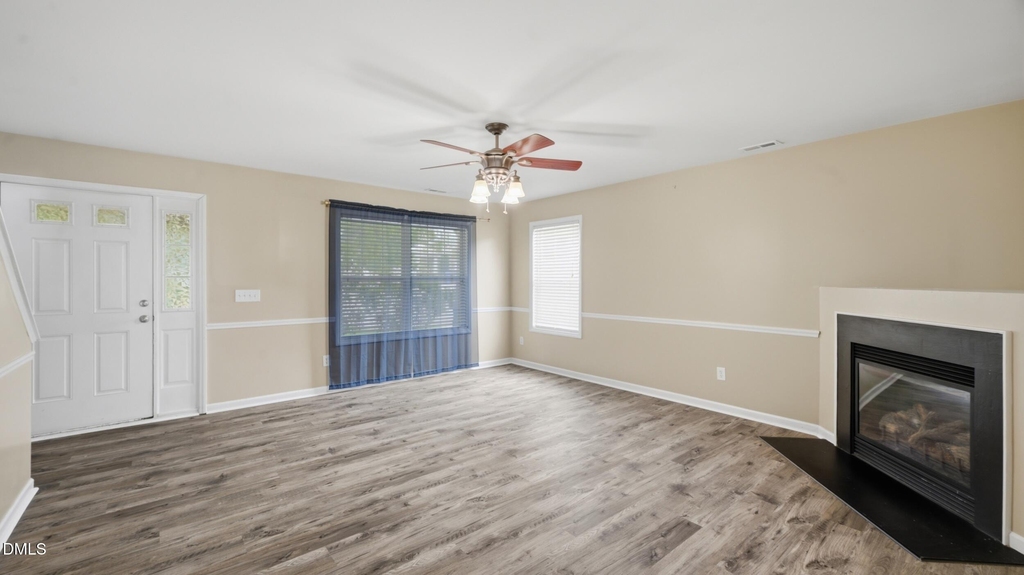 1301 Silver Drive - Photo 3