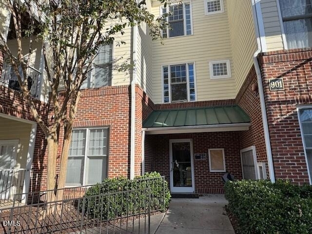 901 Canenaugh - Photo 1
