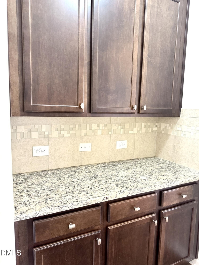 508 Excalibur Drive - Photo 40