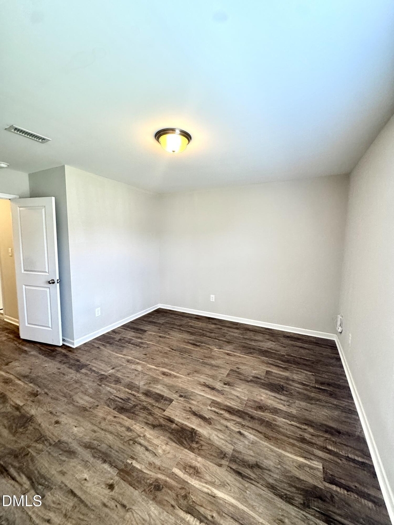508 Excalibur Drive - Photo 31