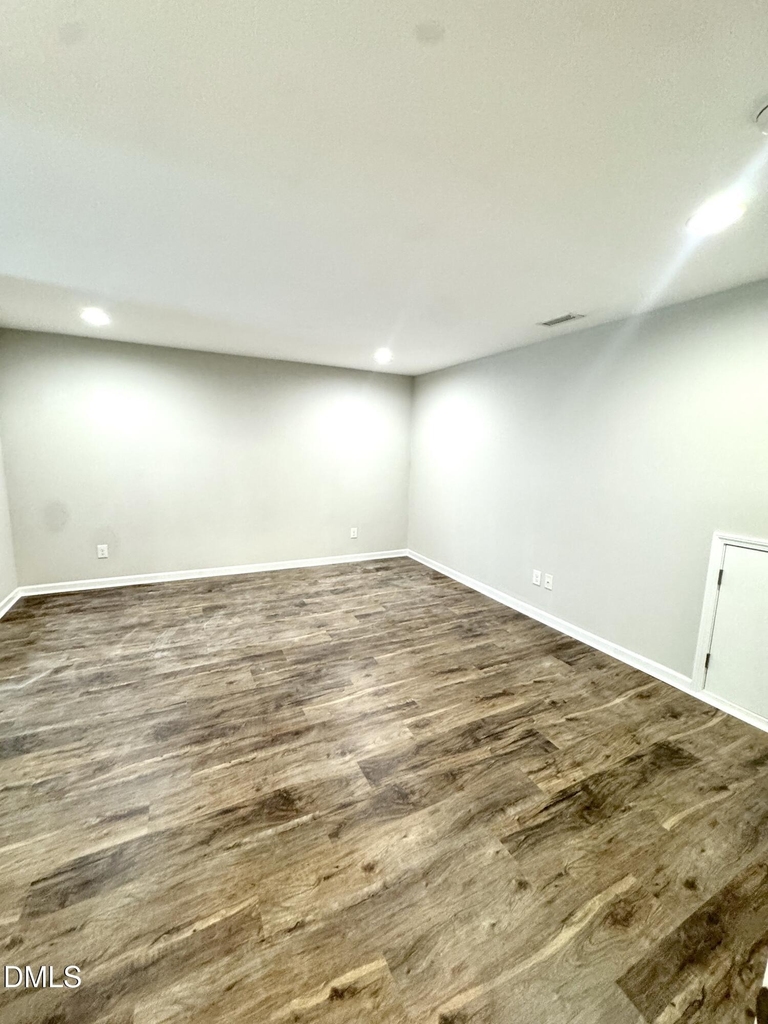 508 Excalibur Drive - Photo 25