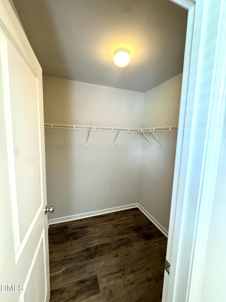 508 Excalibur Drive - Photo 29