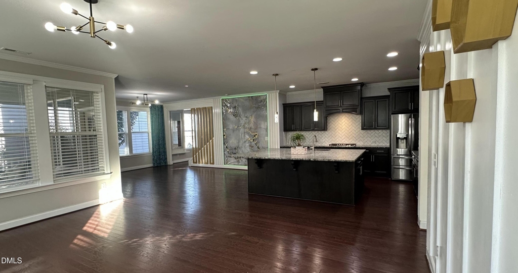 221 Hensley Oak Way - Photo 9