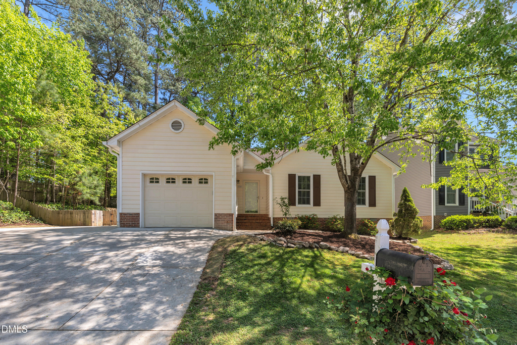 106 London Plain Court - Photo 3