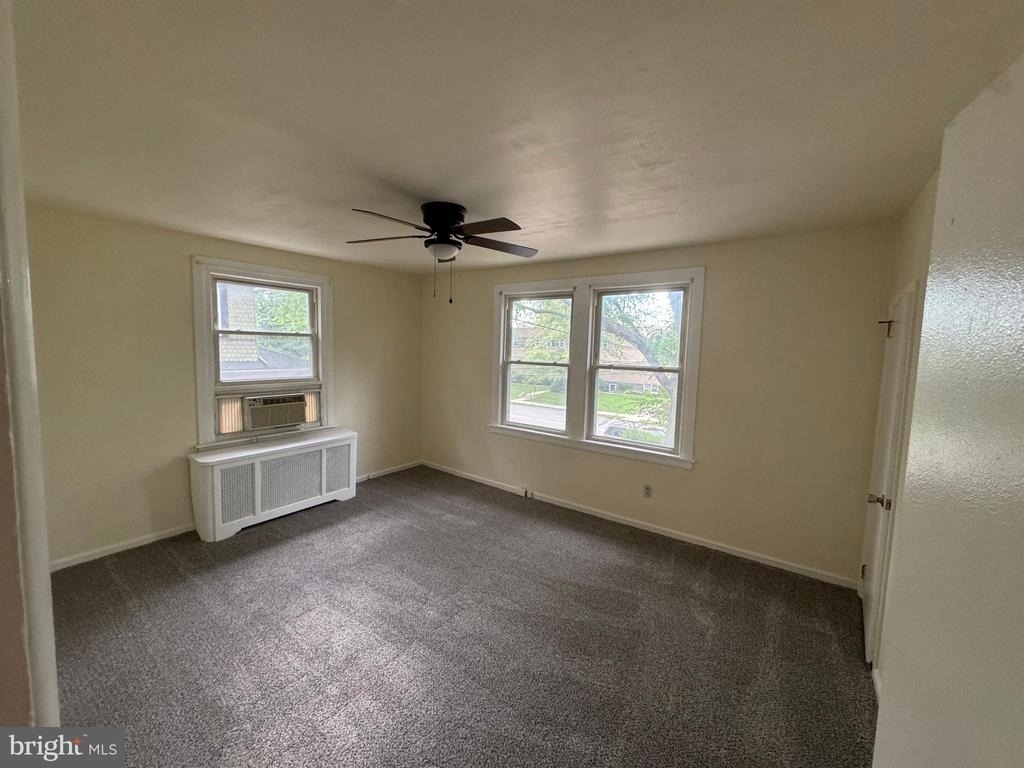 117 Montgomery Avenue - Photo 23