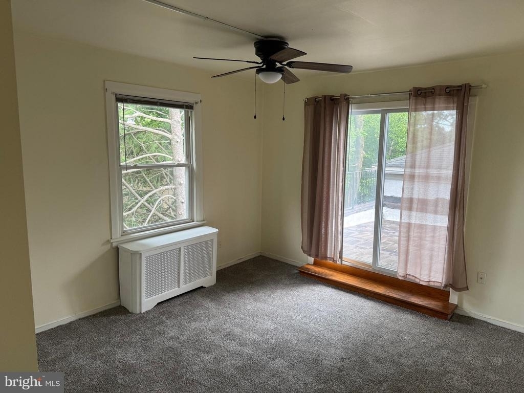 117 Montgomery Avenue - Photo 0