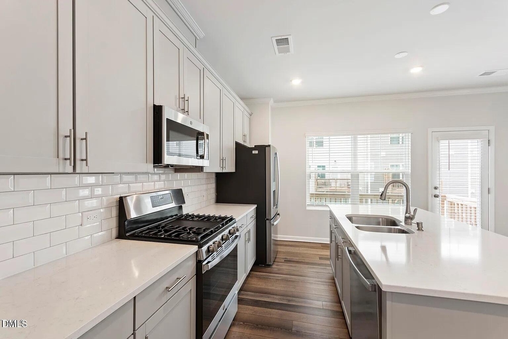 2137 Terrawood Drive - Photo 7