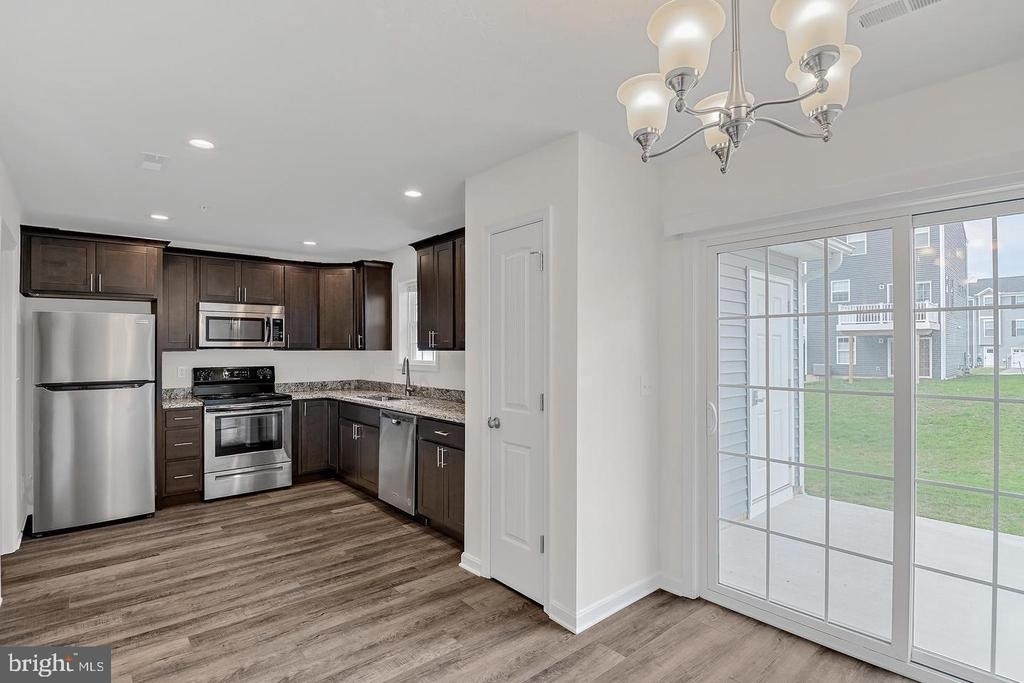 3084 Clinton Avenue - Photo 5