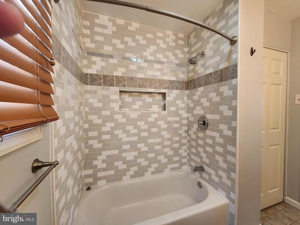 739 Stouffer Avenue - Photo 22