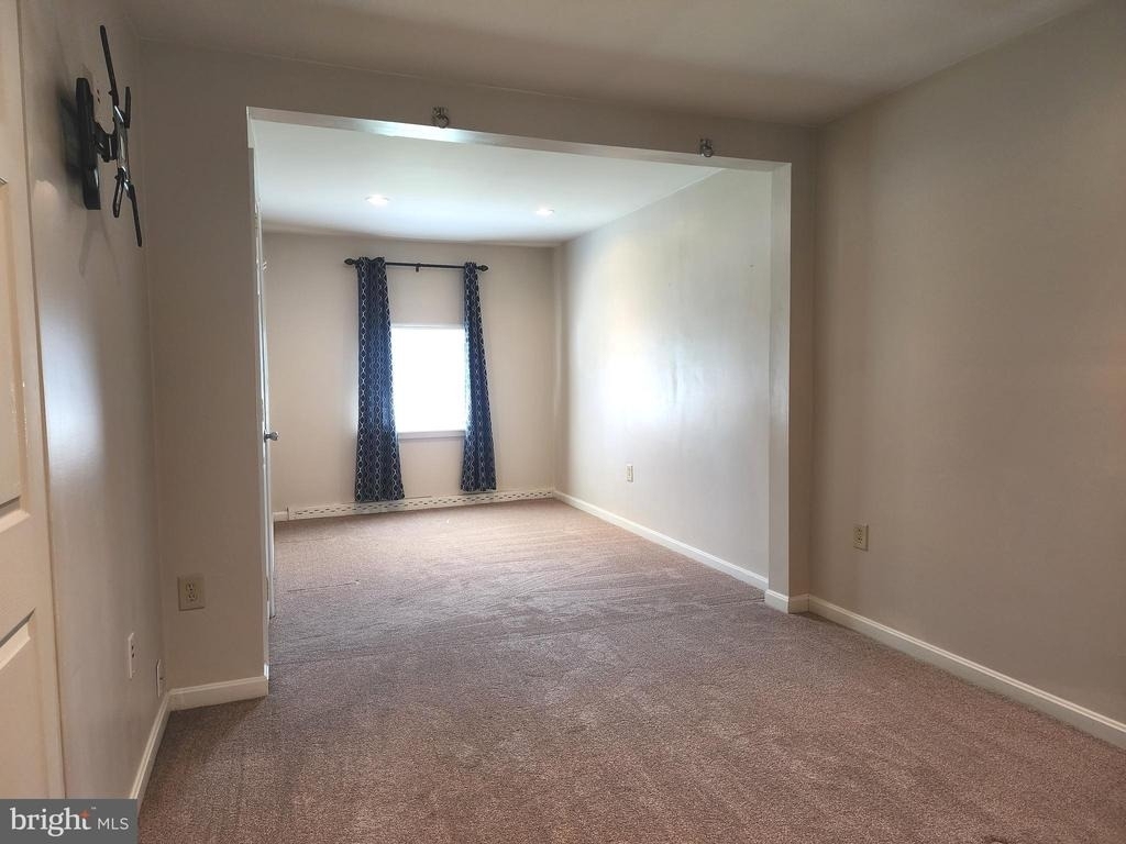 739 Stouffer Avenue - Photo 17