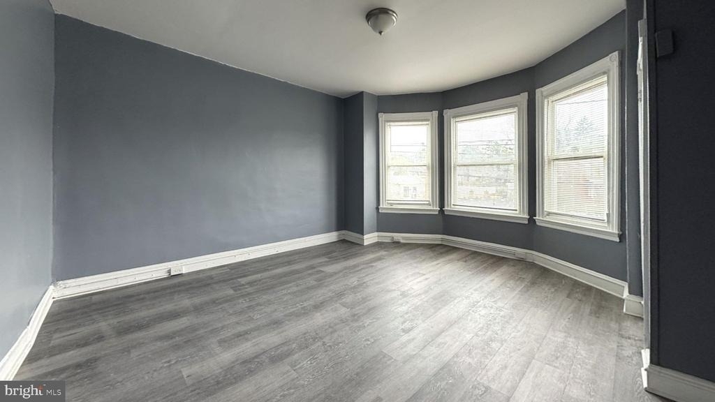 1110 Morton Avenue - Photo 12