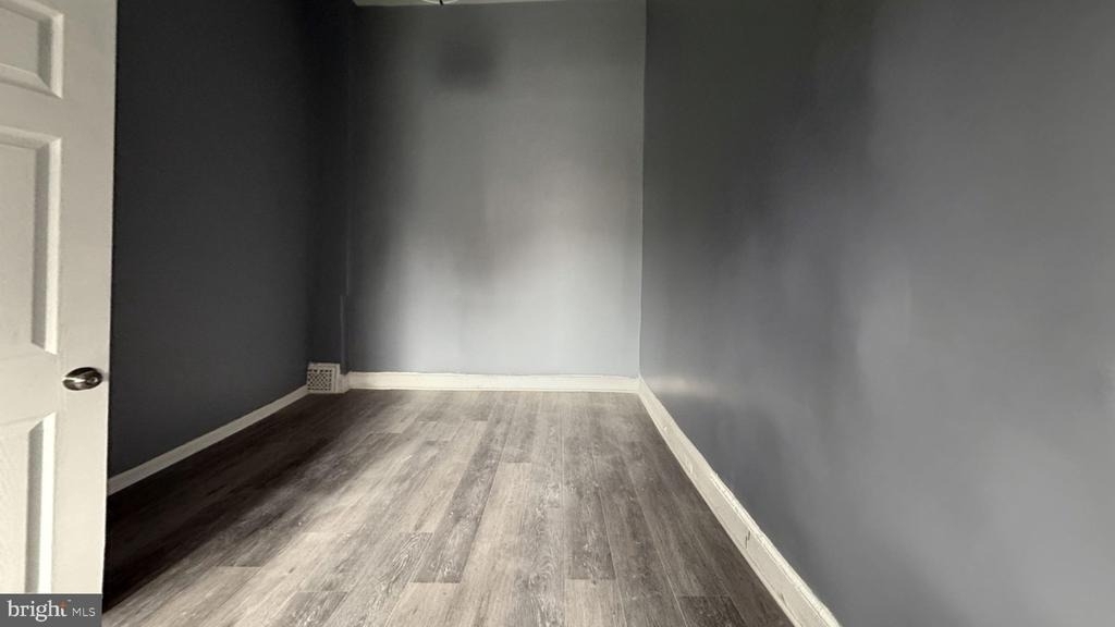 1110 Morton Avenue - Photo 4