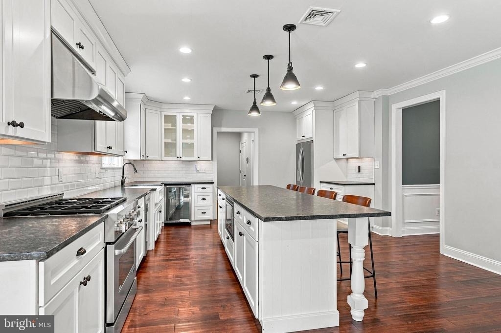 331 Ardmore Avenue - Photo 24