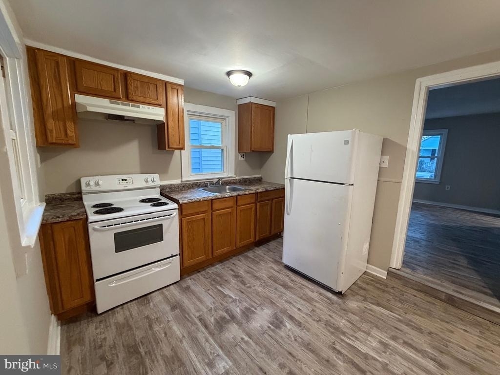 1013 Church Street - Photo 4