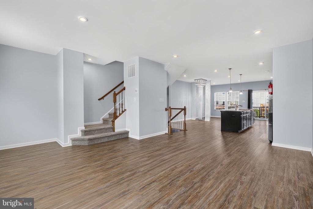 108 Nathan Dr - Photo 4