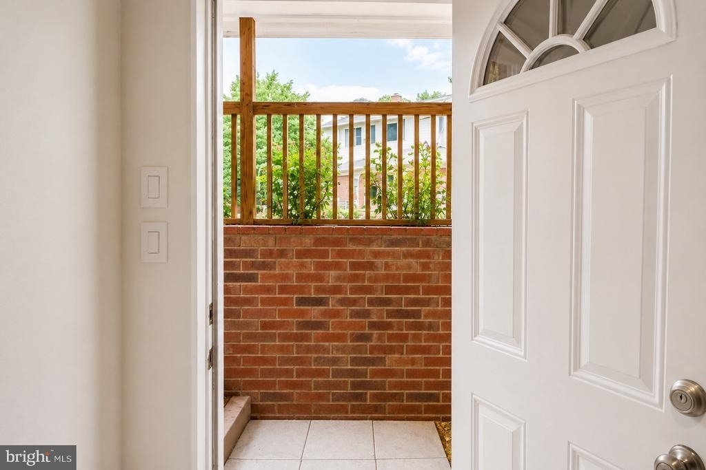 537 E Indian Spring Drive - Photo 4