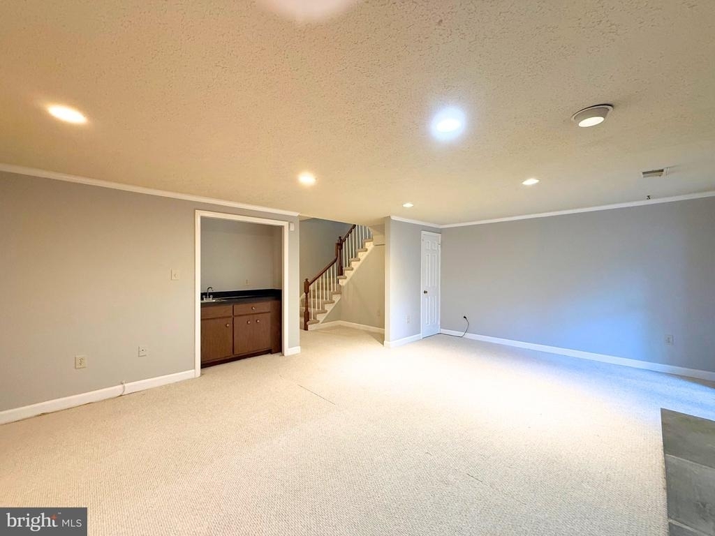 11045 Candlelight Lane - Photo 15