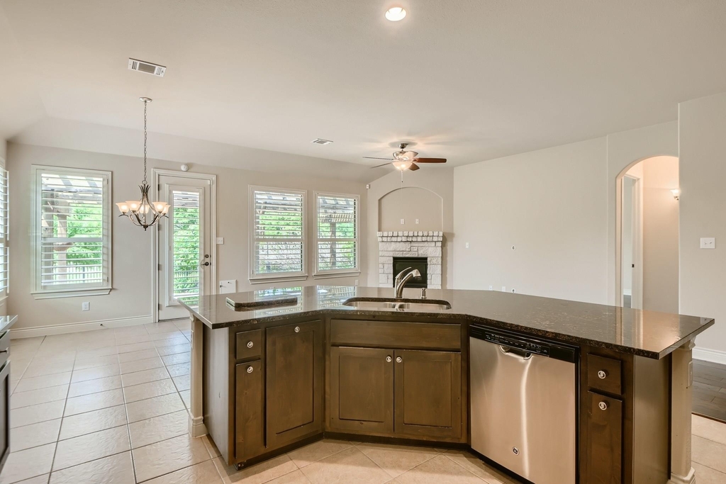400 Entrada Way - Photo 6