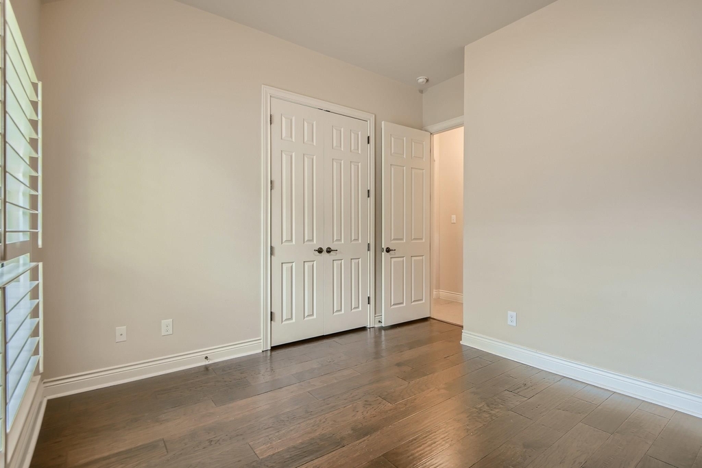 400 Entrada Way - Photo 17