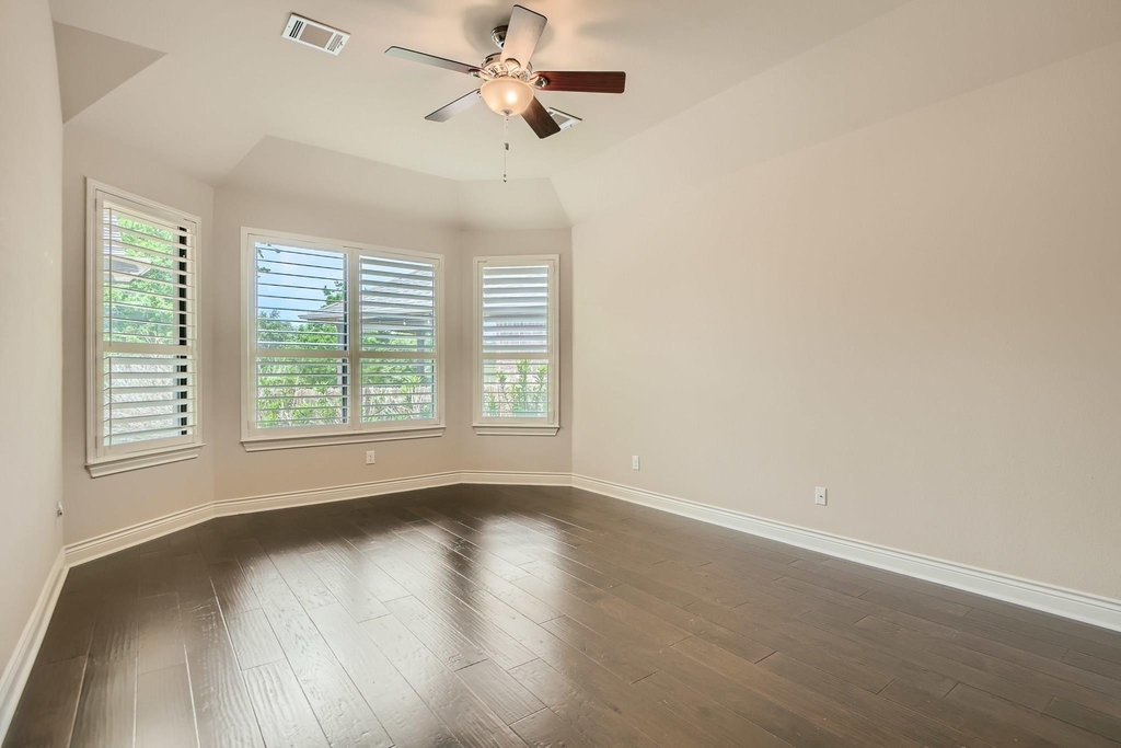 400 Entrada Way - Photo 9