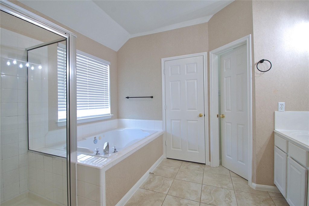 13528 Oregon Flats Trl - Photo 24