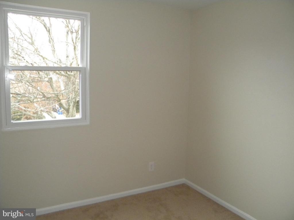 5022 Druid Drive - Photo 9