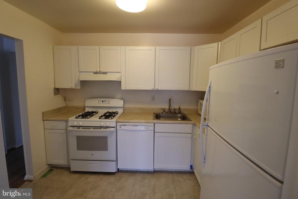 10850 Green Mountain Circle - Photo 8