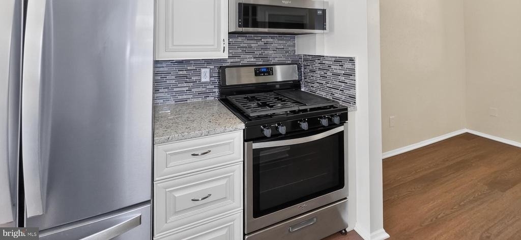 5449 Mystic Court E - Photo 13