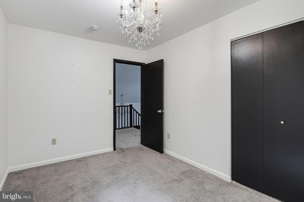 6103 Triangle Drive - Photo 27