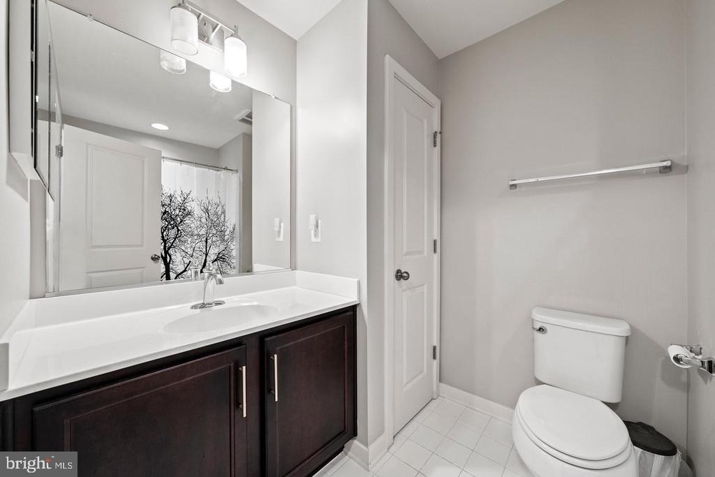 1445 Trafalgar Lane - Photo 13