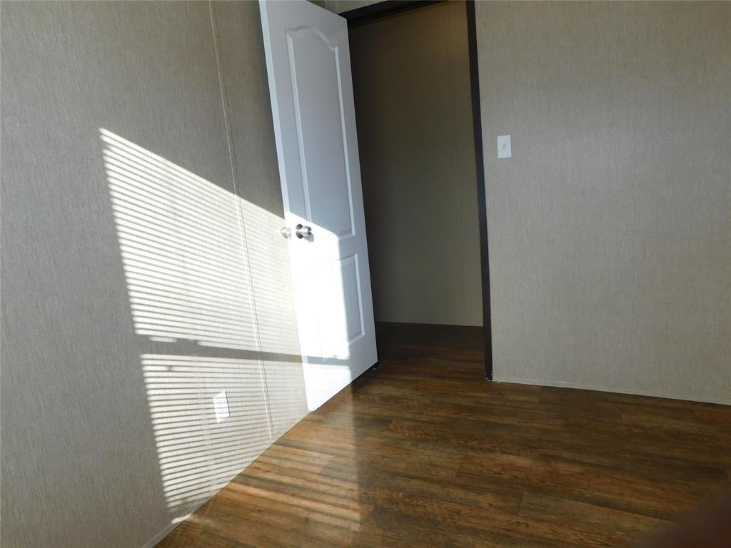 201 China Garden Ln - Photo 13