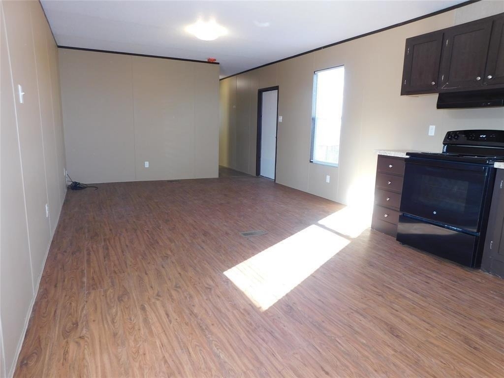 201 China Garden Ln - Photo 3