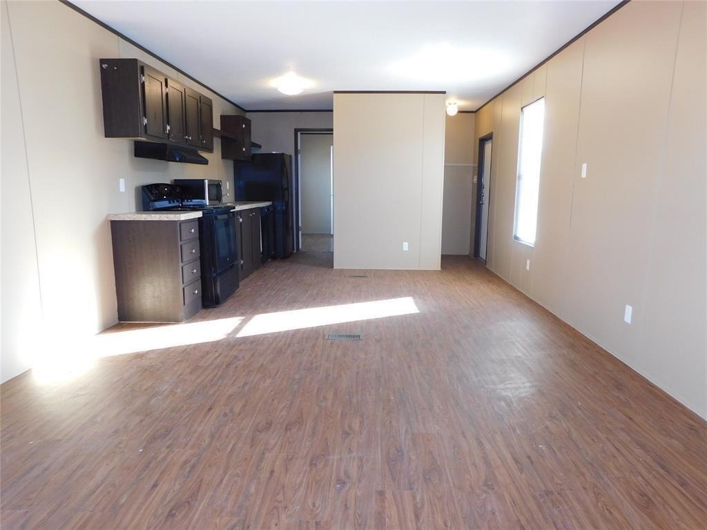 201 China Garden Ln - Photo 1