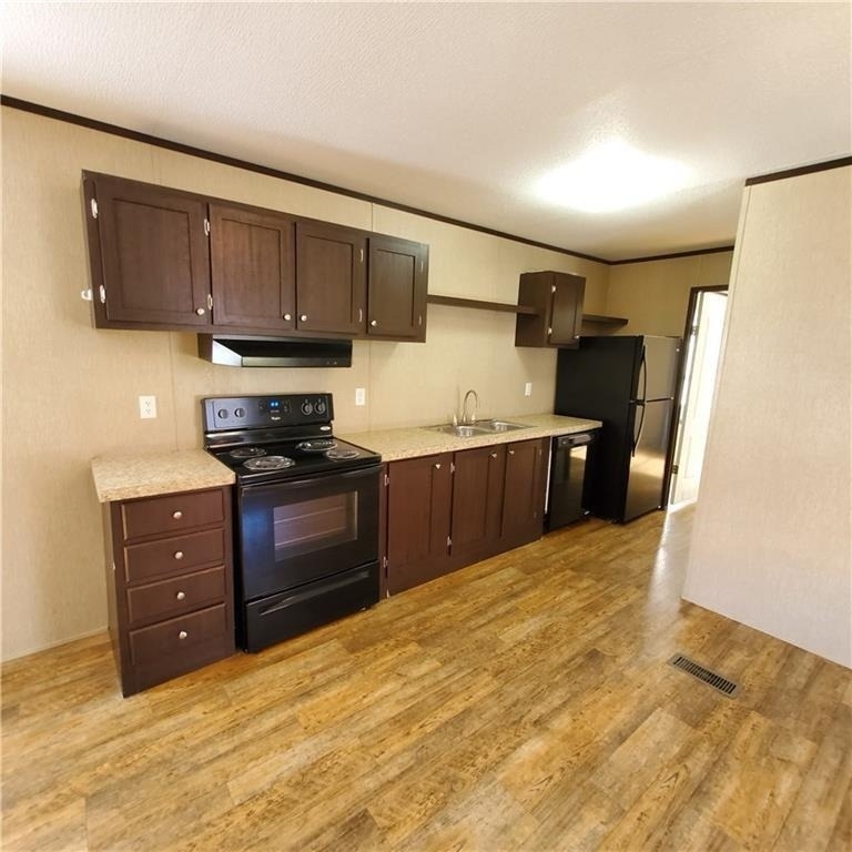 201 China Garden Ln - Photo 0