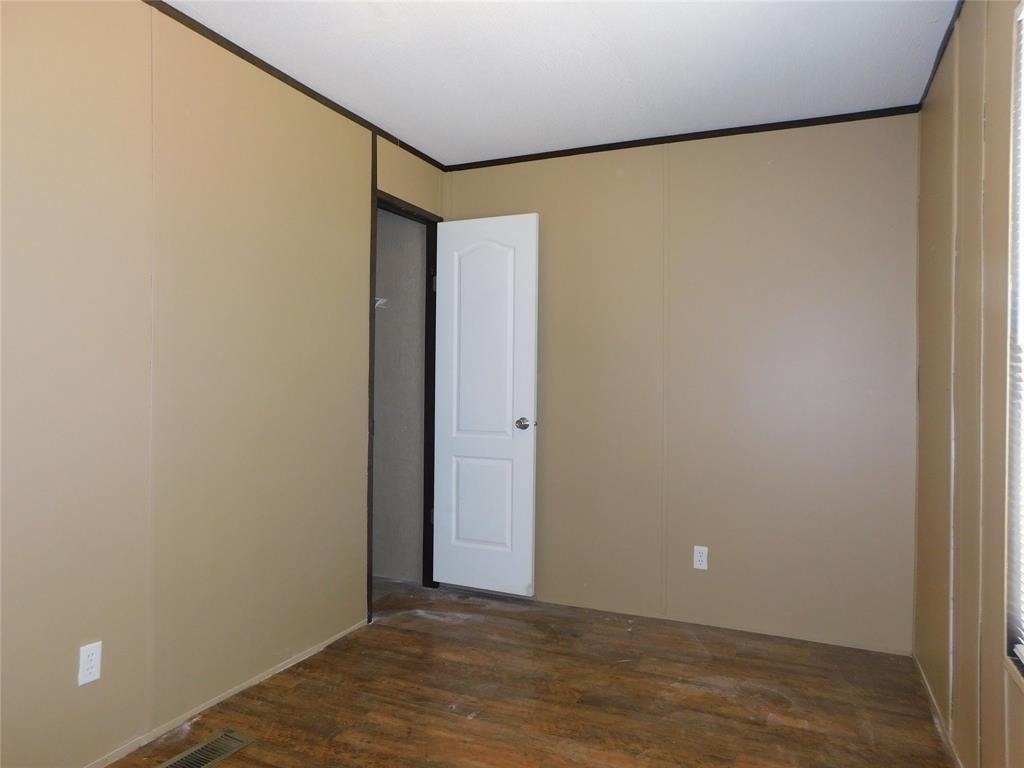 201 China Garden Ln - Photo 12