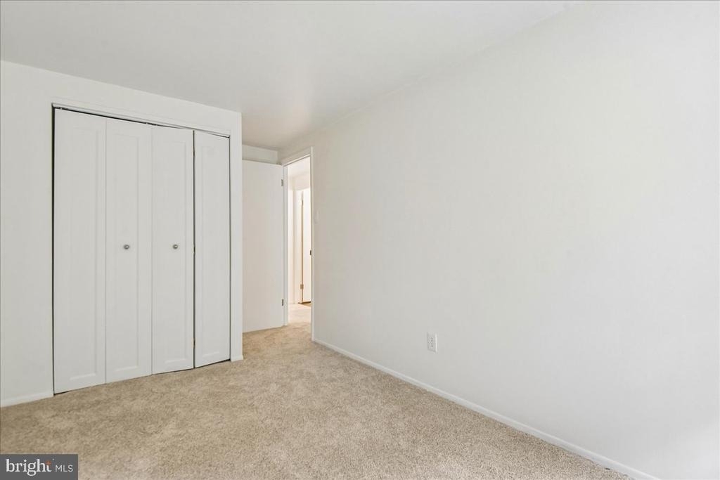 28 Melken Court - Photo 10